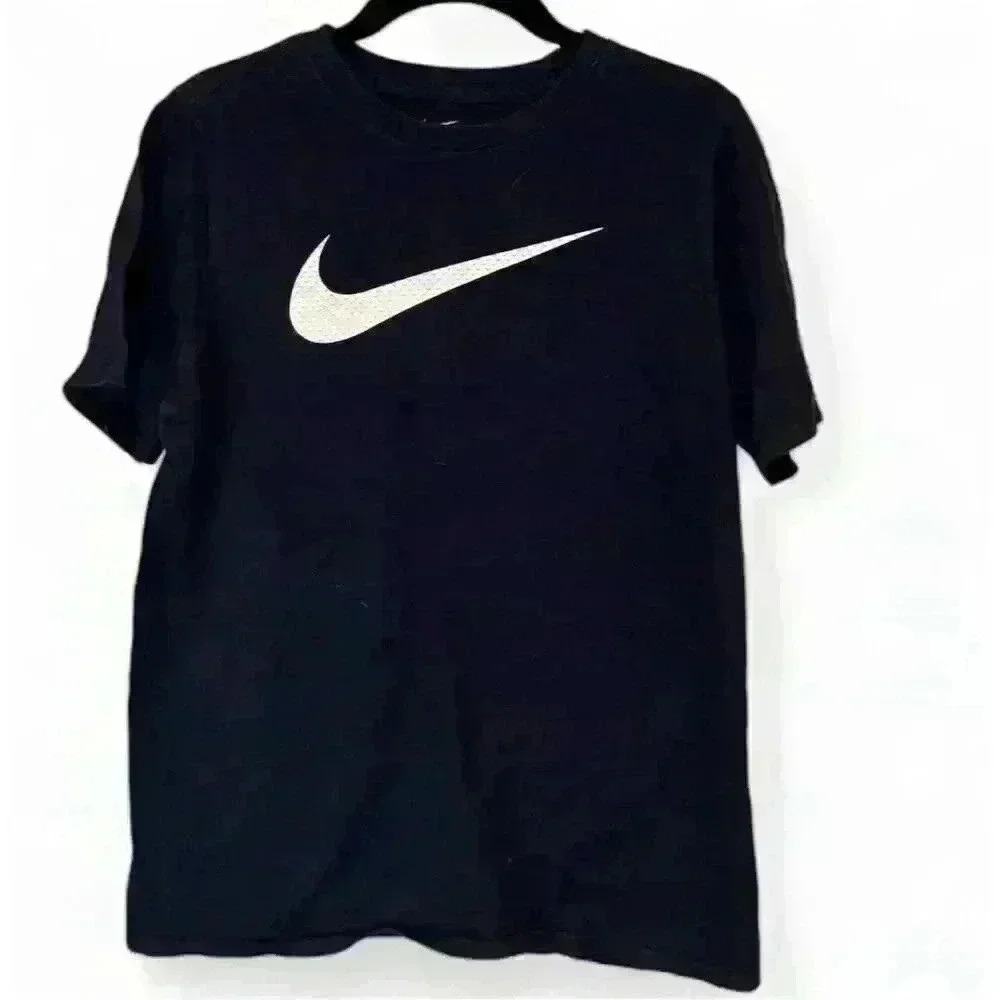 Nike Boy’s XL Athletic Fit Blue T-Shirt with Swoosh Logo